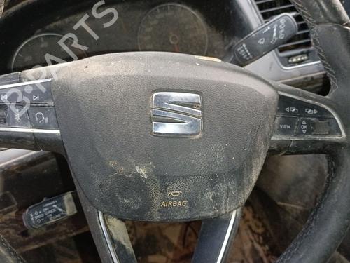 Used Driver airbag SEAT LEON (5F1) 1.6 TDI (115 hp) 31996752