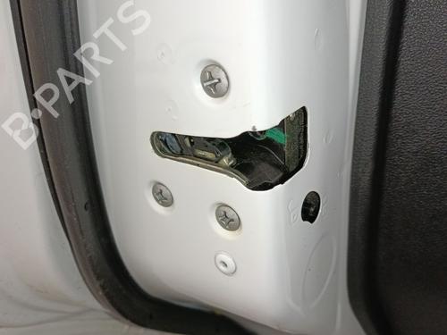 Used Rear left lock RENAULT KADJAR (HA_, HL_) 1.6 dCi 130 (HLA4) (130 hp) 32081672