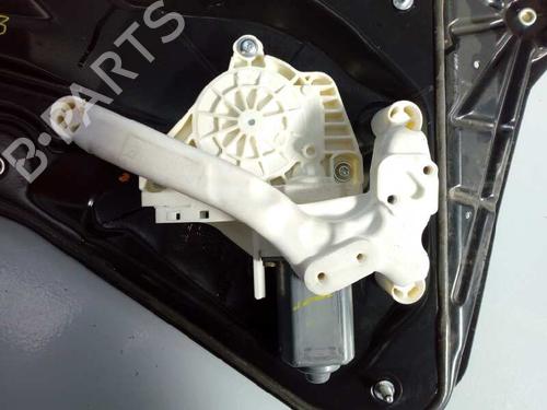 Rear right window mechanism LAND ROVER DISCOVERY III (L319) 2.7 TD 4x4 | BP1883637C25 