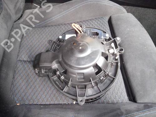Used Heater blower motor BMW 1 (F21) 116 d (116 hp) 17048049