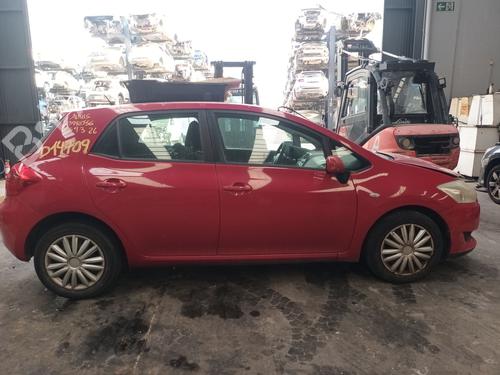 Brugte TOYOTA AURIS (_E15_) 2.0 D-4D (ADE150_, ADE150R) 4815907
