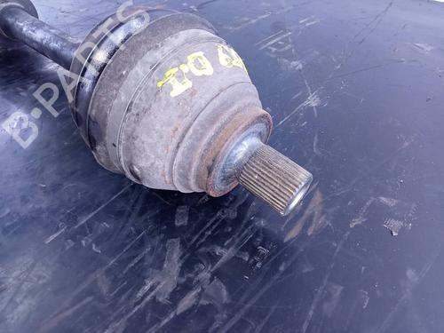 Left front driveshaft SKODA SUPERB II Estate (3T5) 2.0 TDI 16V | BP15579272M38 