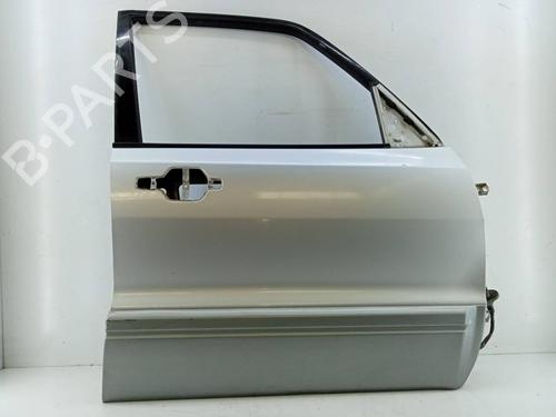Used Right front door MITSUBISHI PAJERO III (V7_W, V6_W) 3.2 Di-D (V68W) (160 hp) 15218669