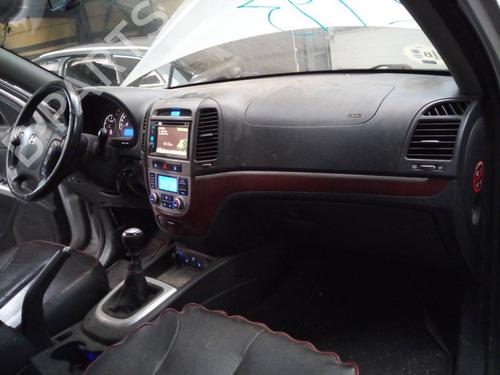 Used Dashboard HYUNDAI SANTA FÉ II (CM) 2.2 CRDi 4x4 (155 hp) 17492088