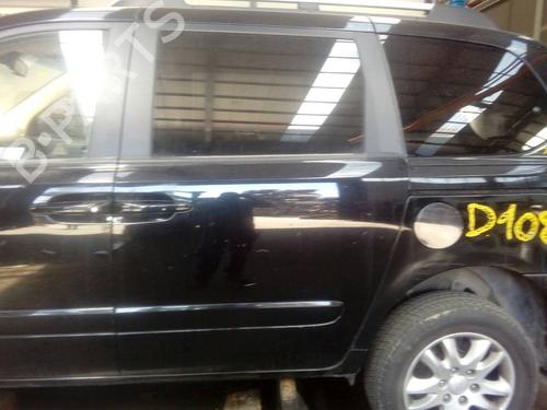 Used Left slide door KIA CARNIVAL / GRAND CARNIVAL III (VQ) 2.9 CRDi (185 hp) 12494739