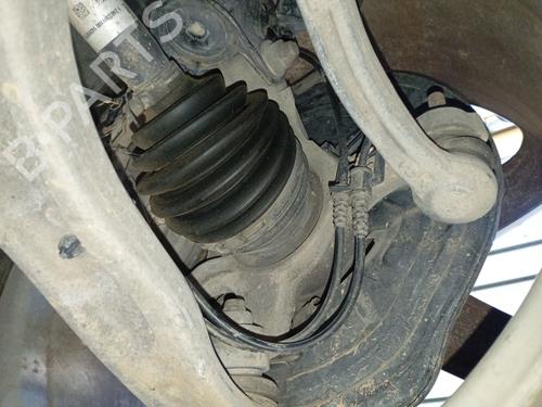 Used Right front steering knuckle MERCEDES-BENZ A-CLASS (W176) A 180 CDI / d (176.012) (109 hp) 32020102