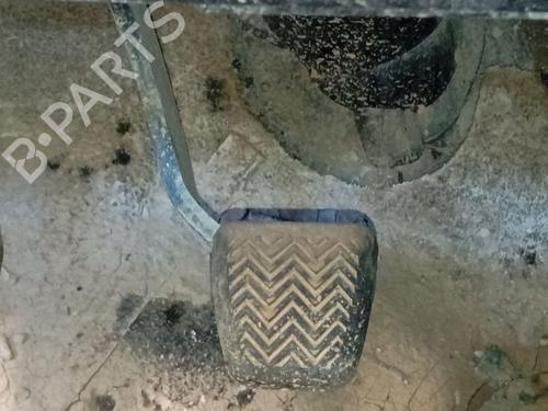 Rempedaal TOYOTA AURIS (_E18_) 1.4 D-4D (NDE180_, NDE180R) (90 hp) 31010531