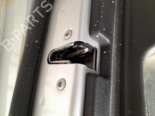 Used Front right lock MERCEDES-BENZ A-CLASS (W177) A 200 d (177.012) (150 hp) 26321059