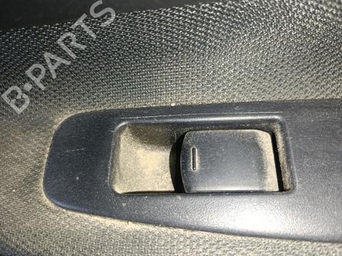 Used Right rear window switch Right rear window switch 38590990 38590990