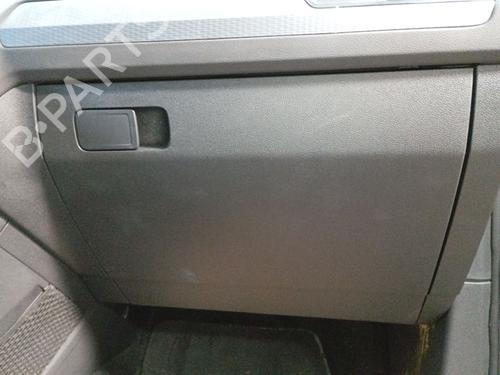 Hanskerom VW TIGUAN (AD1, AX1) 2.0 TDI (150 hp) 31340665