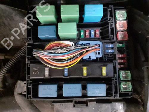 Used Fuse box SUZUKI GRAND VITARA II (JT, TE, TD) 1.9 DDiS (JB419WD, JB419XD) (129 hp) 6051944