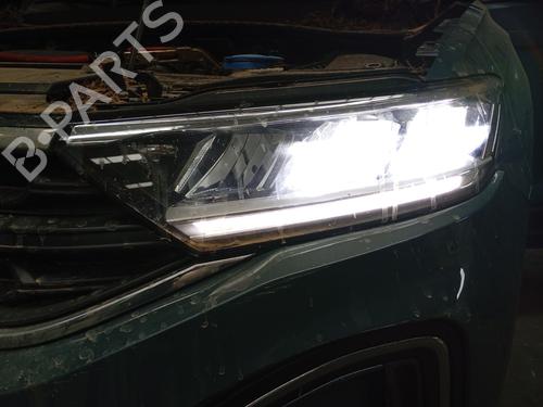 Used Left headlight Left headlight VW T-ROC (A11, D11) 1.0 TSI (110 hp) 33023620 33023620