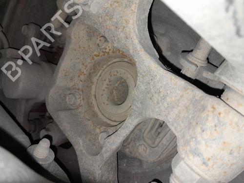 Used Left rear steering knuckle CHEVROLET CAPTIVA (C100, C140) 2.4 (136 hp) 24682160