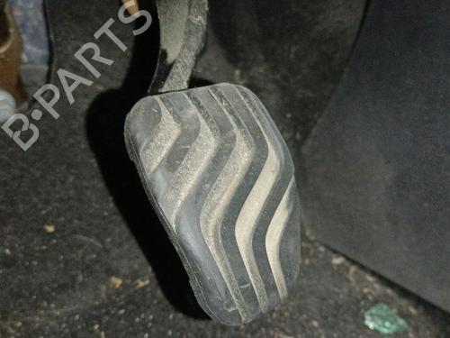 break-pedal-renault-kadjar-ha_-hl_-2015-32090566 main image