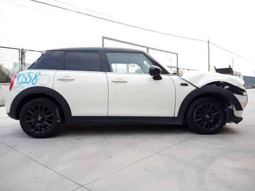 Used Parts MINI MINI (F55)    1127978