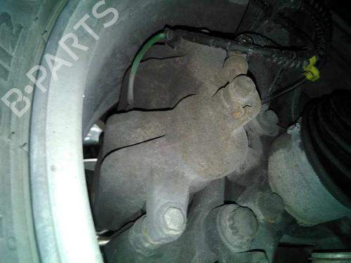 Used Left front brake caliper LAND ROVER DISCOVERY III (L319) 2.7 TD 4x4 (190 hp) 11589896