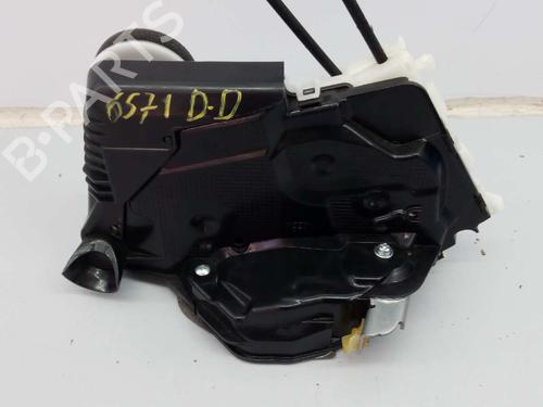 Used Front right lock TOYOTA YARIS (_P13_) [2010-2020]  4666353