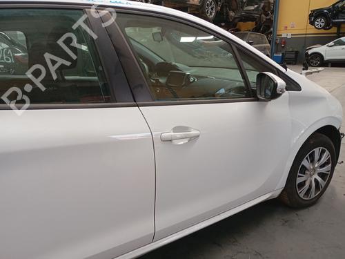 Right front door PEUGEOT 208 I (CA_, CC_) 1.5 BlueHDI 100 | BP26460931C3