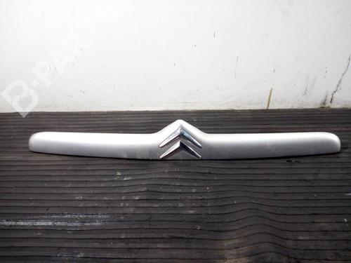 Used Tailgate handle Tailgate handle CITROËN XSARA Coupe (N0) 1.6 16V (109 hp) 7655880 7655880