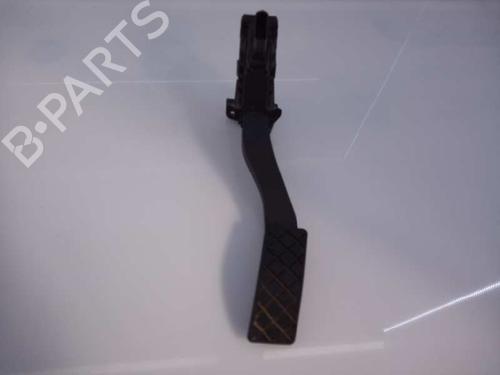 Used Pedal SEAT ATECA (KH7, KHP) 1.0 TSI (115 hp) 6948452