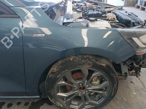 right-front-fenders-ford-focus-iv-hn-2018-40124913 main image