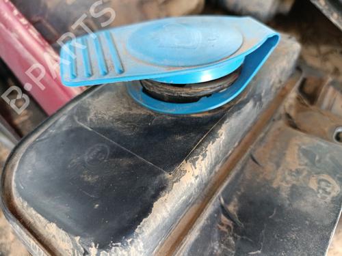 Used Windscreen washer tank AUDI Q5 (8RB) 2.0 TDI quattro (170 hp) 28074925