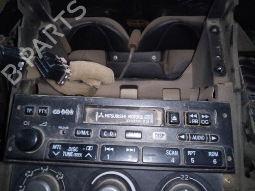 Used Radio MITSUBISHI PAJERO III (V7_W, V6_W) 3.2 Di-D (V68W) (160 hp) 16634626