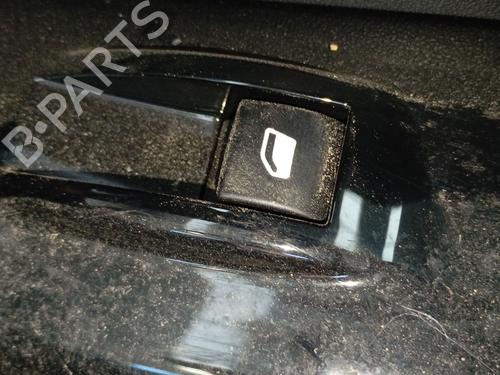 Used Right front window switch CITROËN C3 III (SX) 1.2 PURETECH 82 (82 hp) 31210392