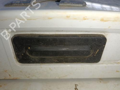 Used Tailgate handle PEUGEOT 2008 II (UD_, US_, UY_, UJ_, UR_, UC_) 1.5 BlueHDI 110 (UDYHSK) (110 hp) 30744573