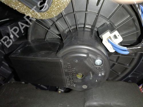 Used Heater blower motor JEEP GRAND CHEROKEE IV (WK, WK2) 3.0 CRD V6 4x4 (241 hp) 27457767