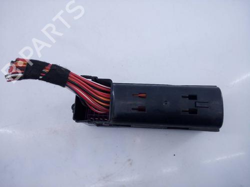Fuse box VW SCIROCCO III (137, 138)  | BP5786668E1 