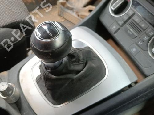 Gear lever AUDI Q3 (8UB, 8UG) 2.0 TDI quattro | BP27269943M90 