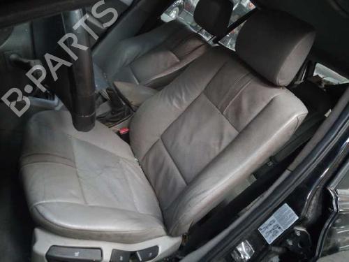 Instrument cluster BMW X3 (E83) 2.0 d | BP6807513C47 