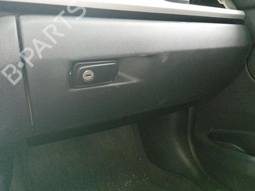 Used Glove box Glove box 38085076 38085076