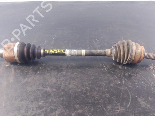 Used Left front driveshaft Left front driveshaft PEUGEOT 208 II (UB_, UP_, UW_, UJ_) 1.2 PureTech 75 (75 hp) 26493050 26493050