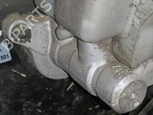 brake-master-cylinder-hyundai-ix35-lm-el-elh-2009-2010-2011-2012-2013-2014-2015-2016-31246939 main image