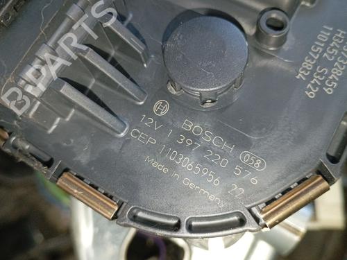 Used Front wiper motor Front wiper motor PEUGEOT 5008 (0U_, 0E_) 1.6 HDi (112 hp) 39655159 39655159
