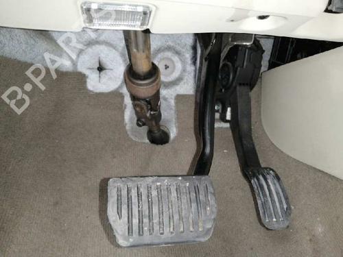 Used Break pedal VOLVO XC60 I SUV (156) D3 / D4 (163 hp) 8787173