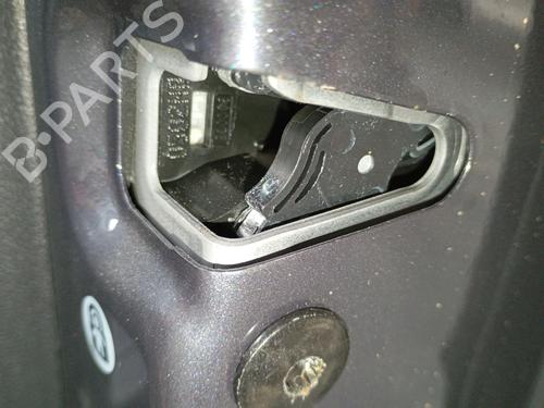 hyre-bak-las-vw-t-cross-c11-d31-2018-32684710 main image