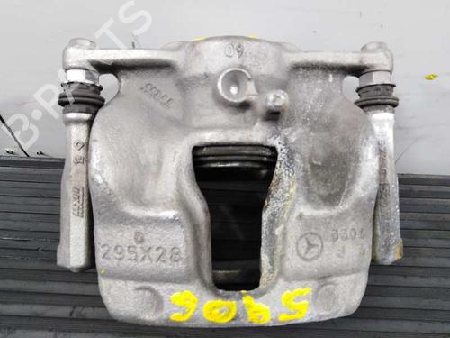 Used Right front brake caliper MERCEDES-BENZ GLA-CLASS (X156) [2013-2022]  11587134
