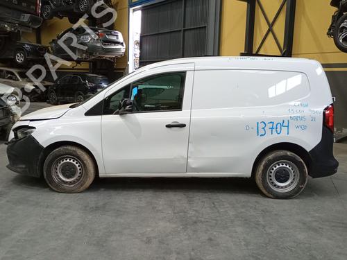 Left front driveshaft MERCEDES-BENZ CITAN Box Body/MPV (W420) 1.5 110 CDI (420.623, 420.625) | BP31155695M38