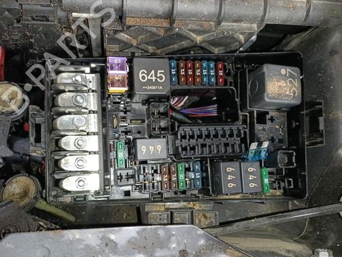 Sikringsdåse AUDI Q3 (F3B) 35 TDI (150 hp) 30589857