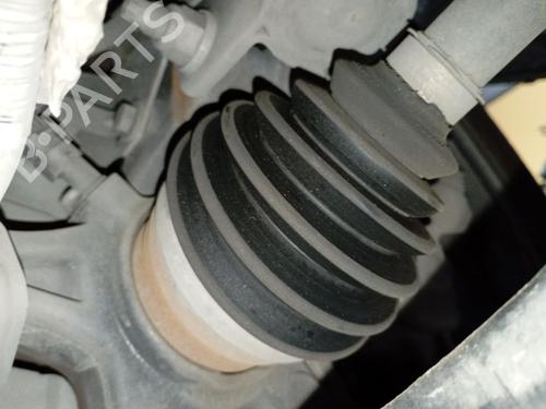 Used Left front driveshaft Left front driveshaft PEUGEOT 5008 II (MC_, MJ_, MR_, M4_) 1.5 BlueHDi 130 (MCYHZJ, MCYHZR, MCYHZX) (131 hp) 32361431 32361431