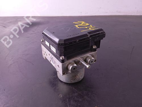Used ABS pump NISSAN JUKE (F15) 1.2 DIG-T (115 hp) 25879745