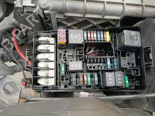 fuse-box-audi-q3-f3b-2018-37535699 main image
