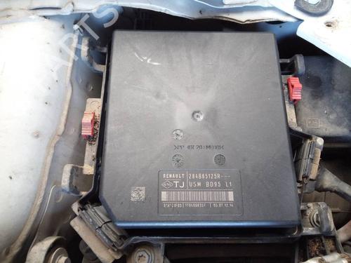 Used Fuse box RENAULT MEGANE III Hatchback (BZ0/1_, B3_) [2008-2025]  19500167