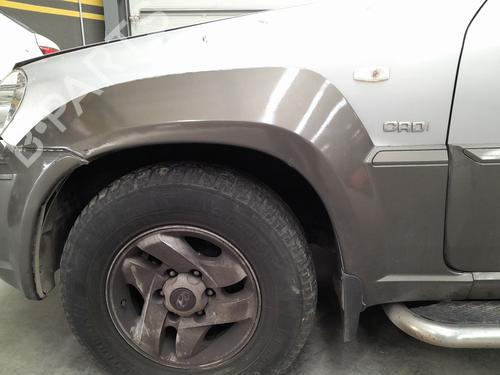 Used Front left wheel arch trim HYUNDAI TERRACAN (HP) 2.9 CRDi 4WD (150 hp) 25755566