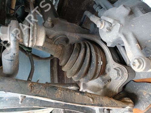 Used Left front steering knuckle VW TOURAN (5T1) 2.0 TDI (150 hp) 28073614