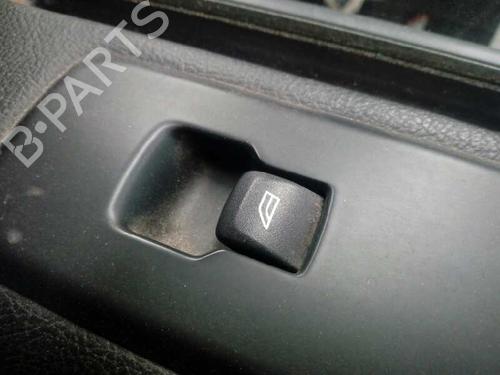 Used Right rear window switch LAND ROVER RANGE ROVER SPORT I (L320) 3.0 D 4x4 (245 hp) 5806407