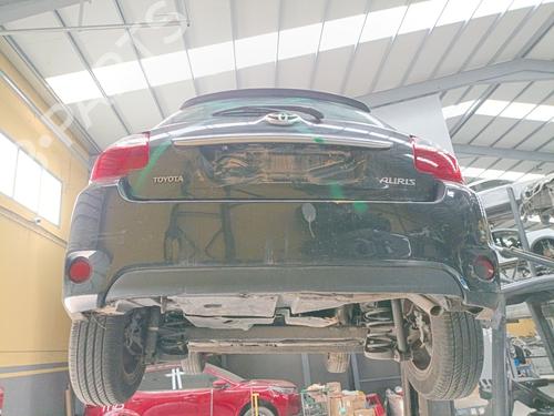 Used Rear bumper Rear bumper TOYOTA AURIS (_E15_) 1.4 D-4D (NDE150_, NDE150R) (90 hp) 40085438 40085438